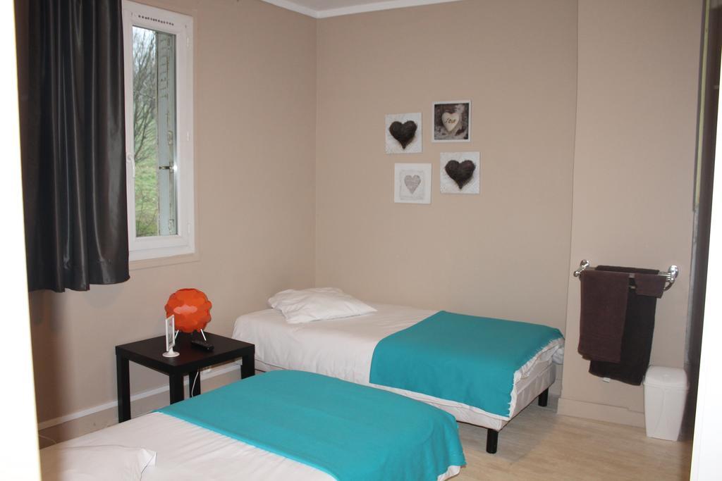 Le Bellevue Lisieux Hotel Room photo
